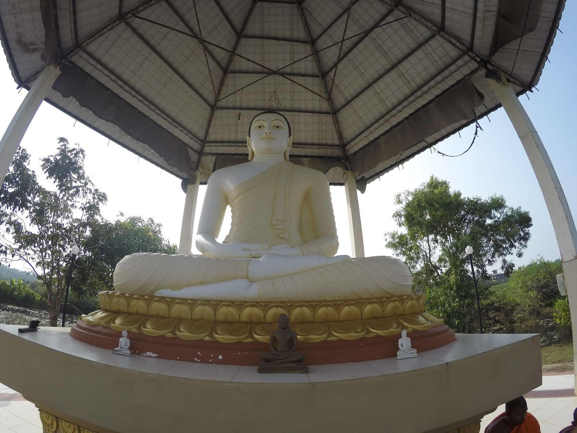 וואדואה Dhammika Magic Palace מראה חיצוני תמונה